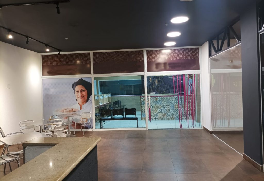 Holiday-Sala-107-01